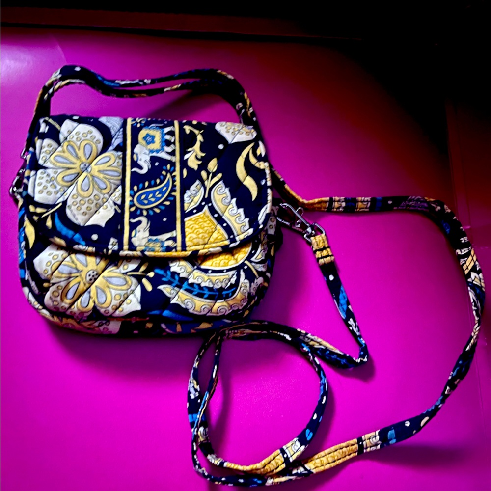 Vera Bradley “Shoot it From the Hip” Ellie Blue